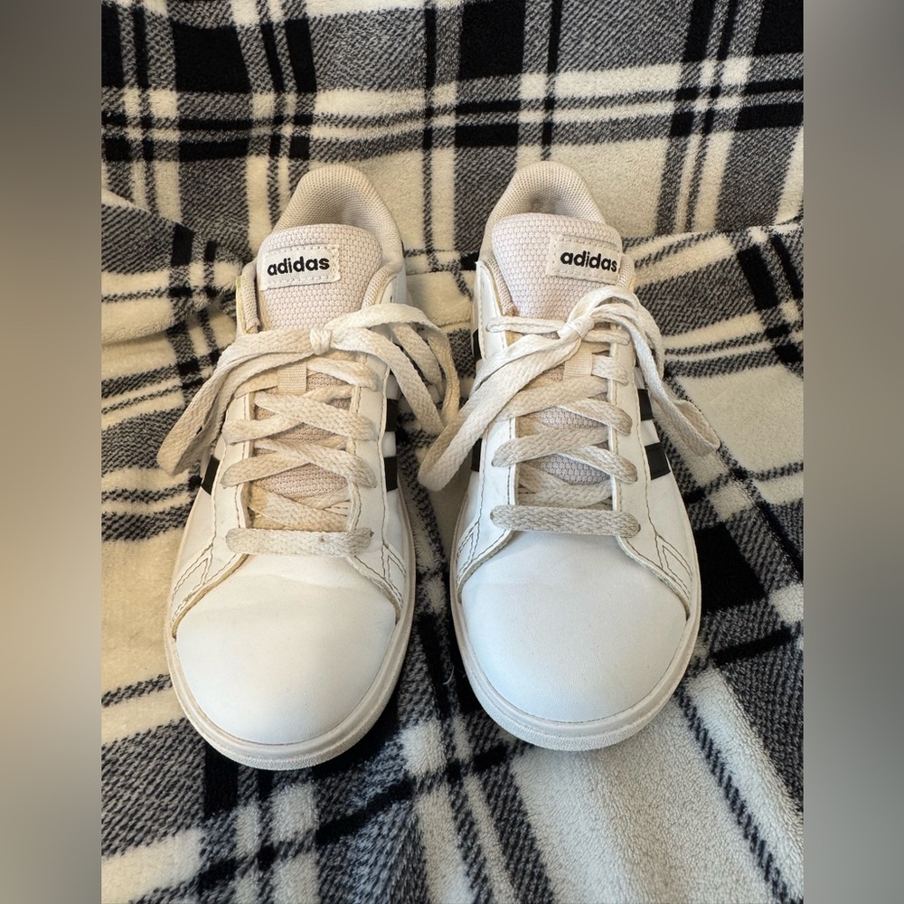 Boys Sneakers - Picture 2 of 10